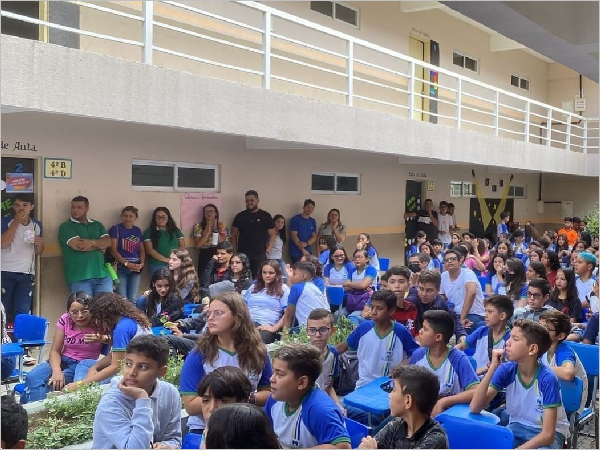 Educação de Quixadá é premiada com Selo Nacional Criança Alfabetizada